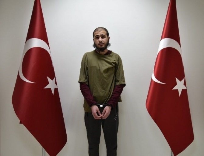 Türkiye’ye Yönelik Eylem Hazırlığında Olduğu Tespit Edilen Deaş Mensupları Orhan Moran Ve Mustafa Kılıçlı, Mi̇t Tarafından Suriye’de Gerçekleştirilen Operasyonla Yakalanarak Türkiye’ye Getirildi.