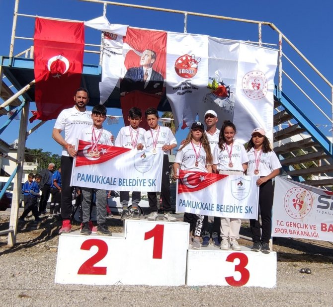 Pamukkale Belediyespor’dan 13 Madalya