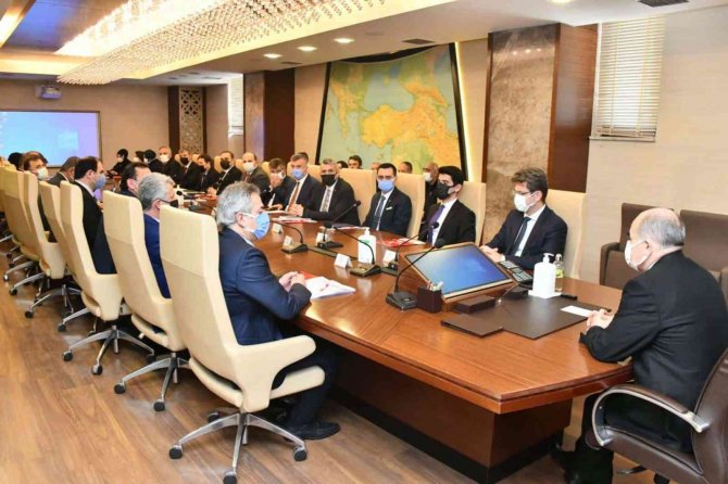 Kapalı 600 Mahalle Okulu Sosyal Hayata Kazandırılacak