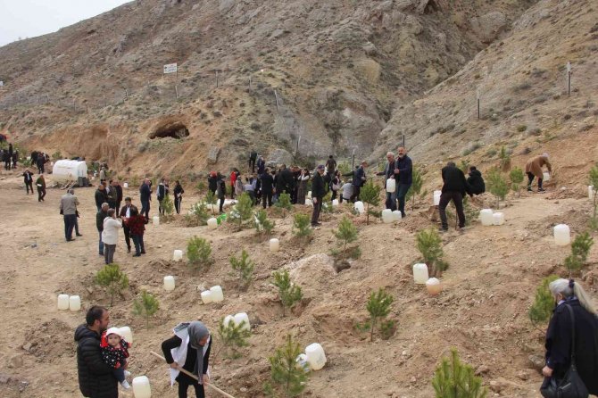 Üç Kişinin Başlattığı Hareket 222 Kişiye Ulaştı