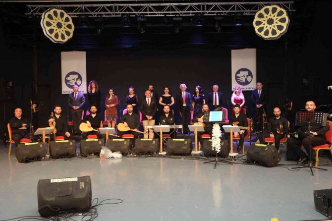 Fatsa’da Solistler Geçidi