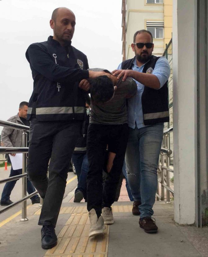İ̇ki Polisi Vuran Baba Oğul Tutuklandı