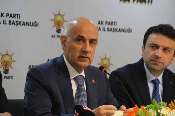 Bakan Kirişci: "Tarımsal Üretim Önemli, Paranız Olsa Tedarik Şansınız Yok, Bunu Gördük"
