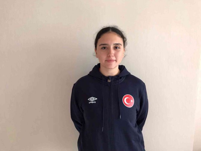 Milli Takımın Kalesi Turgutlu Belediyesporlu Betül’e Emanet