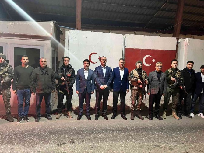 Vali Çağatay Orucunu Şehit Ailesinin Evinde Açtı