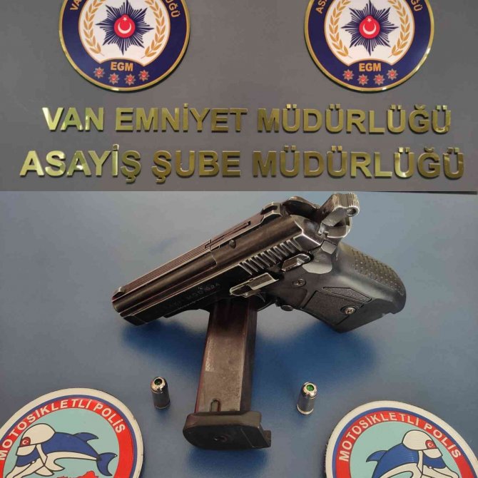 Van’da 17 Şüpheli Tutuklandı