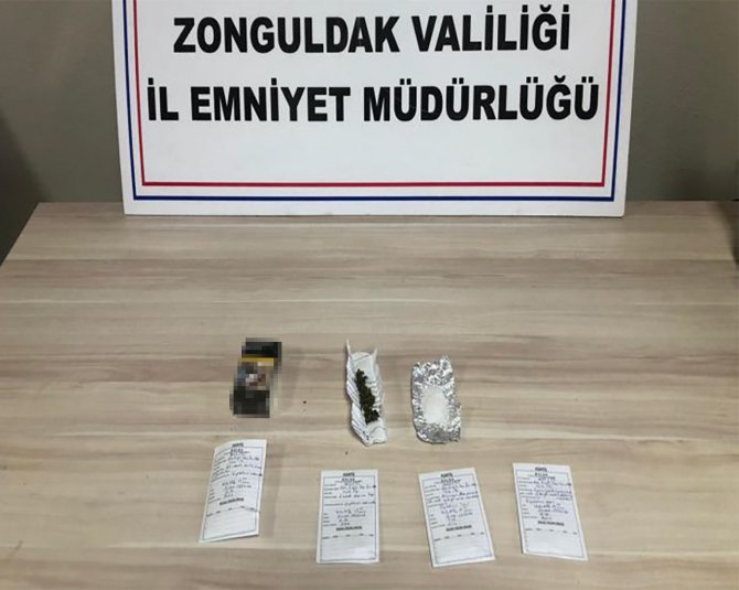 Zonguldak Polisinden İki Ayrı Uyuşturucu Operasyonu: 9 Gözaltı