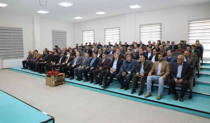 Ağrı’da Okul Ve Kurum Yöneticilerine Yönelik Mesleki Gelişim Seminerleri Başladı