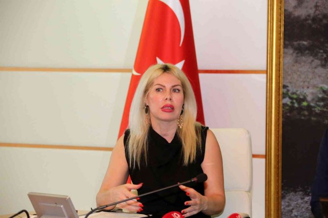 Aü Ve Büyükşehir Belediyesi’nden Çevre Farkındalığı İçin Güç Birliği