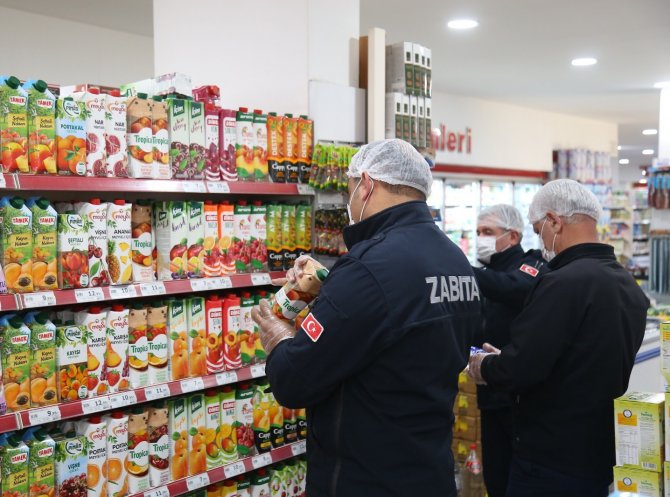 Aksaray’da Zabıtalar Ani Baskınlarla Denetim Yapıyor