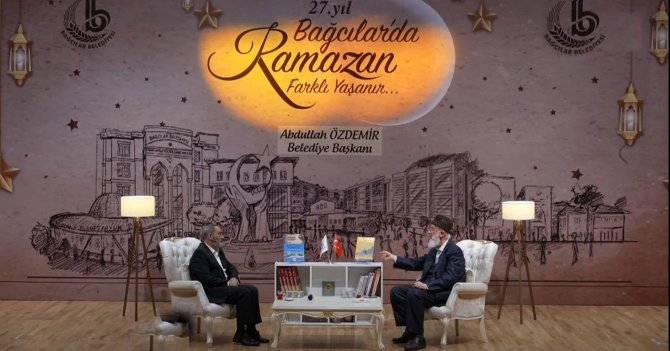 Yazar Bektaşoğlu: “Eğitim Sadece 7-24 Yaş Arasına Sıkıştırılacak Bir Kariyer Değil”
