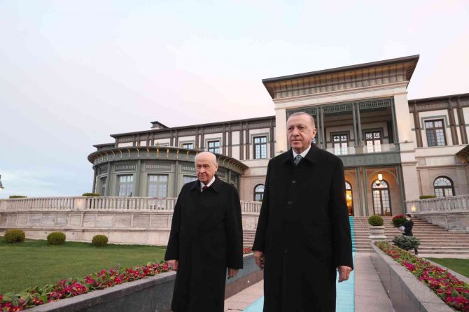 Cumhurbaşkanı Erdoğan İle Mhp Lideri Bahçeli İftar Sofrasında Bir Araya Geldi