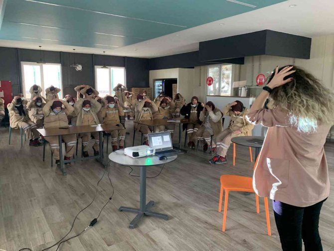 Fabrika Çalışanlarına Sağlıklı Beslenme Anlatıldı