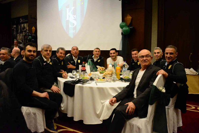 Tayfur Havutçu: "14 Yabancıyla Geçmişteki Birliktelikleri Yakalamak Çok Zor"