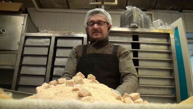 Kütahya’nın ’Paşa Helvası’na Yoğun İlgi