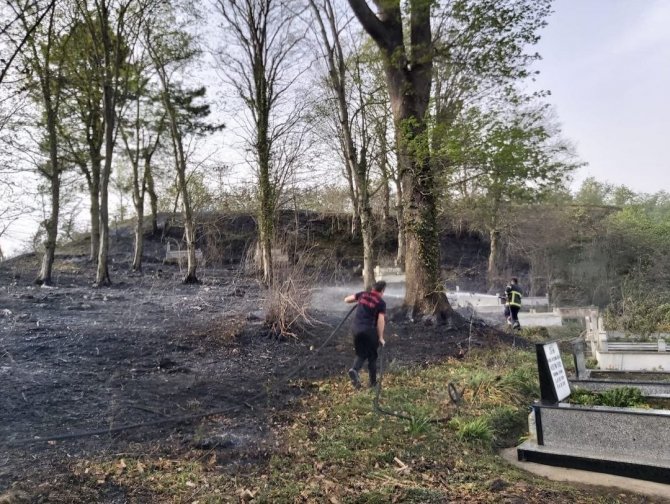 Giresun’da Şiddetli Rüzgar Çatıları Uçurdu, Yangınlara Neden Oldu