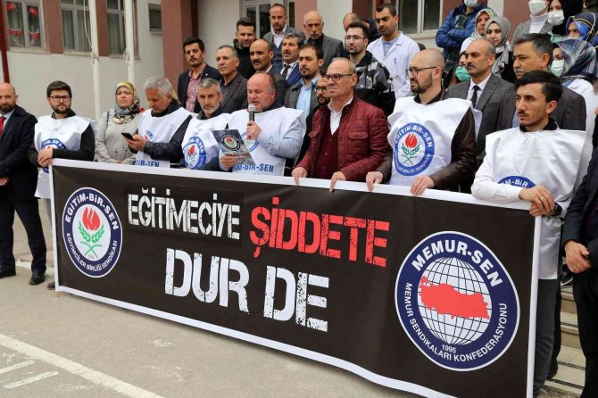 Gümüşhane’de Çocuğunun Öğretmenini Tehdit Eden Akademisyen Kınandı
