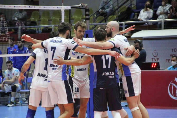 Arkas Spor, Avantajı Kullanmak İstiyor