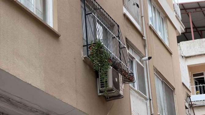 Kızını Öldürdü Asit İçerek İntihara Kalkıştı