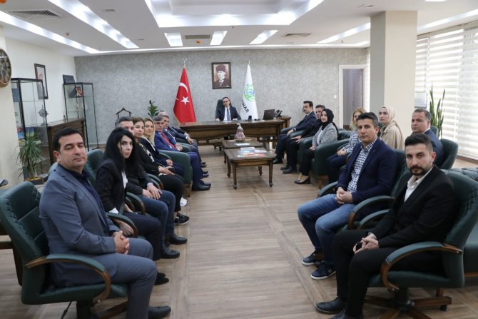 Kayapınar İ̇lçe Kaymakamı Ve Belediye Başkanvekili Arif Karaman Göreve Başladı