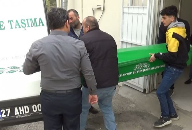 Evinin Önünde Öldürülen Kadının Katil Zanlısı Tutuklandı