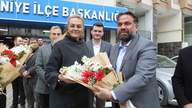 Ak Parti Balıkesir İ̇l Başkanlığı, İ̇lçe Ziyaretleri Programlarına Burhaniye İle Devam Etti.