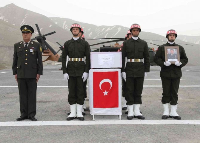 ‘Pençe-kilit’ Şehidine Uğurlama Töreni