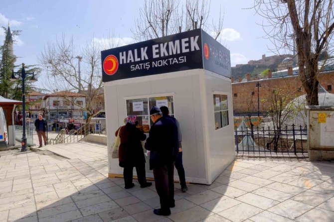 Kastamonu’da Halk Ekmek Satışı Başladı