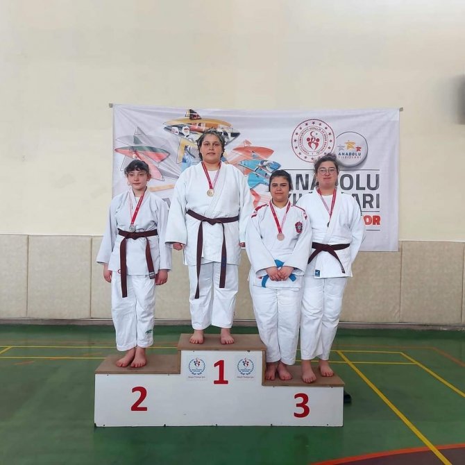 Bartın Gençlik Spor Kulübü Yarı Finale Damga Vurdu