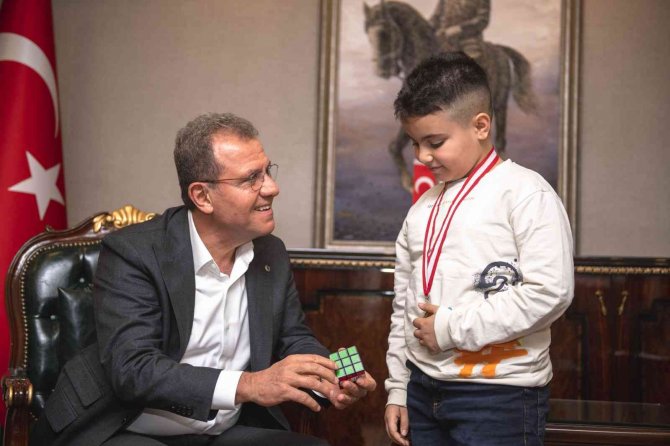 Matematikte Dünya Birincisi Erken, Başkan Seçer İle Buluştu