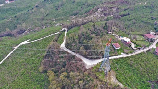 Altınordu’da 29 Mahalle Beton Yol Konforu İle Buluşturuldu