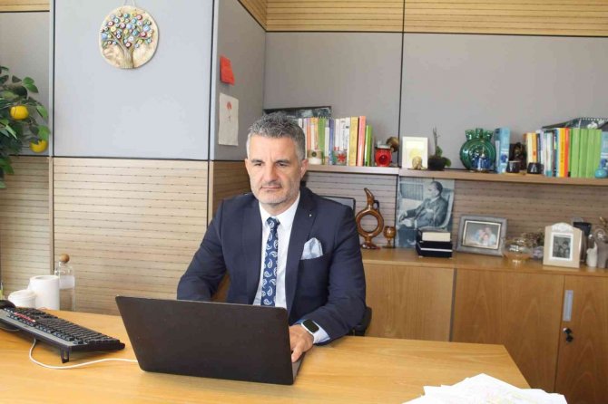 Uzmanlar, “Şekerden Kaçmamız Gerekmiyor, Şekeri Yönetmemiz Gerekiyor”