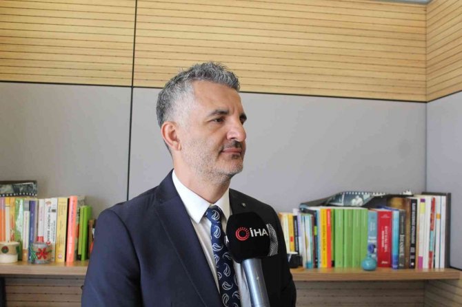 Uzmanlar, “Şekerden Kaçmamız Gerekmiyor, Şekeri Yönetmemiz Gerekiyor”