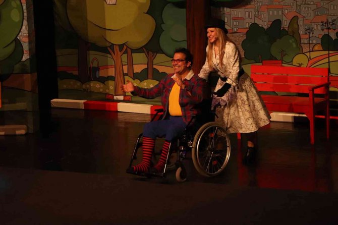 Büyükşehir’den Çocuklara 23 Nisan Hediyesi