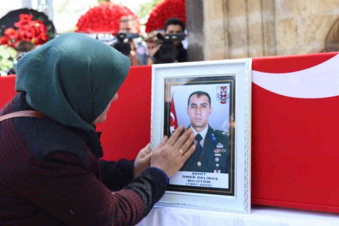 Pençe Kilit Şehidi Son Yolculuğuna Uğurlandı