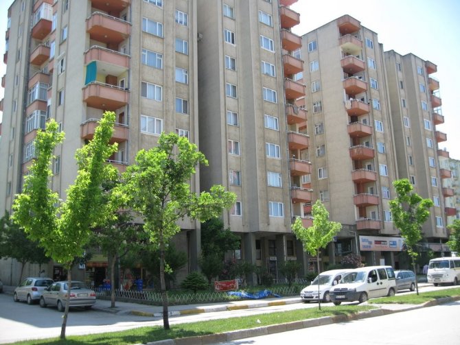 1800 Konutlu Siteler’de Merkezi Yakıt İsyanı