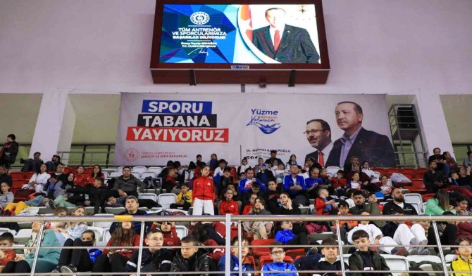 Türkiye Karate Şampiyonası, Sivas’ta Başladı