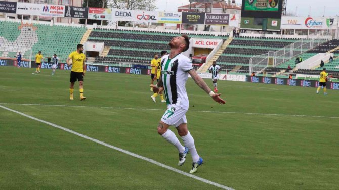 Spor Toto 1. Lig: Denizlispor: 4 - İ̇stanbulspor: 3