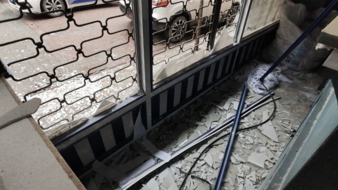 Sultangazi’de İşyerinde Patlama: 1 Yaralı