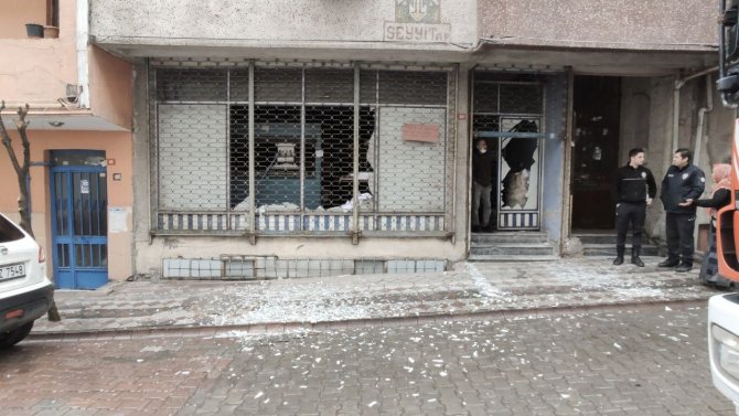 Sultangazi’de İşyerinde Patlama: 1 Yaralı