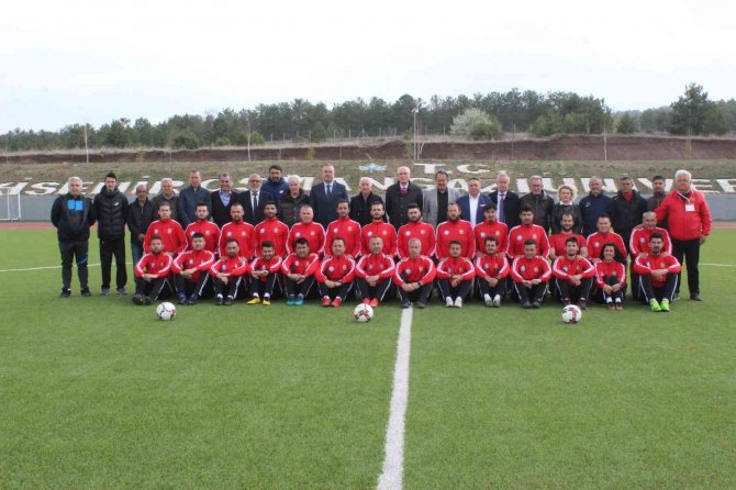 Tff -Tüfad Efsane Futbolcu Ender Konca Grassroots-c Antrenör Eğitim Programı Başladı