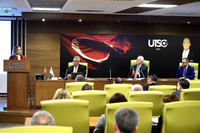 Uşak’ı Yönetenler İftar Sofrasında Buluştu