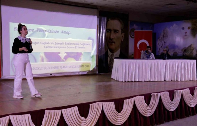 Van Büyükşehir Belediyesinden Öğretmenlere ‘Diyabet’ Semineri