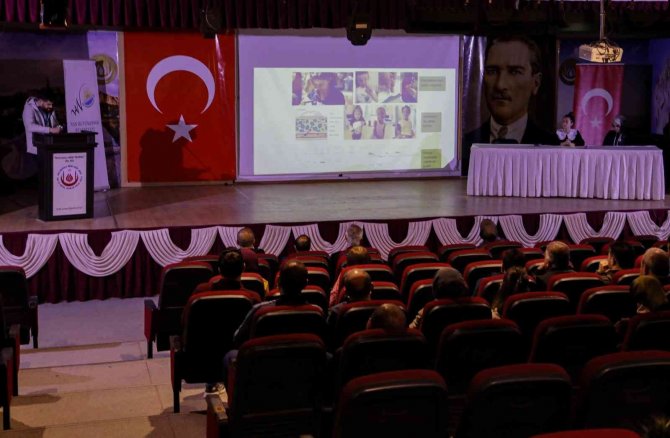 Van Büyükşehir Belediyesinden Öğretmenlere ‘Diyabet’ Semineri