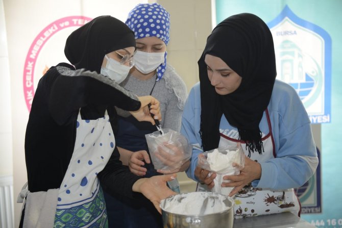 Yıldırım’da Yeni Nesil Pastacılık Eğitimi