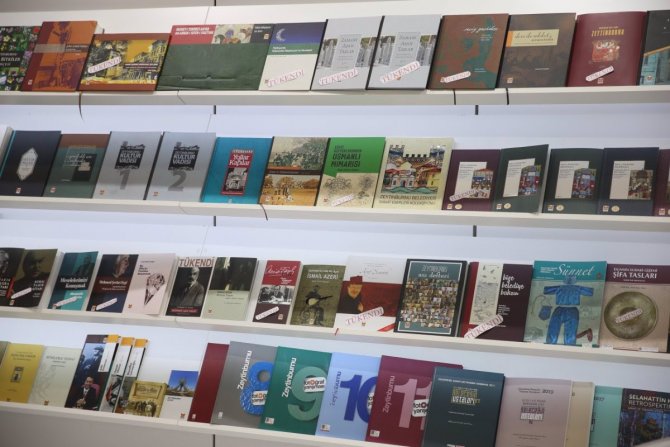 Zeytinburnu Kültür Yayınları Dünya Kitap’ın “En İ̇yiler”i Arasında