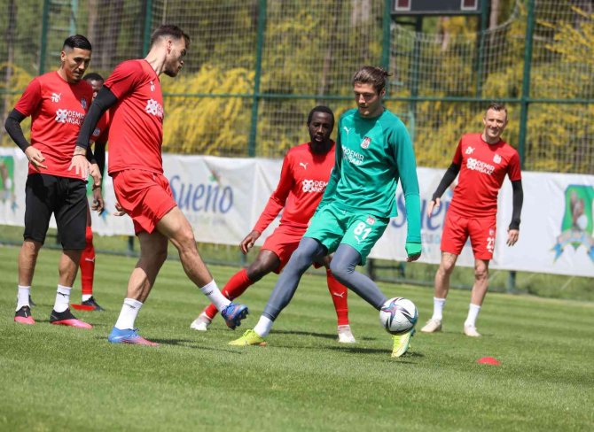 Sivasspor, Alanyaspor Maçının Taktiğini Çalıştı