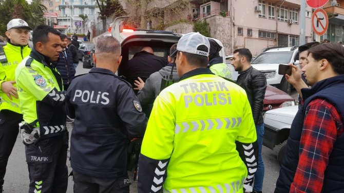 Taksi Durağına Aracını Park Eden Sürücü Gözaltına Alındı