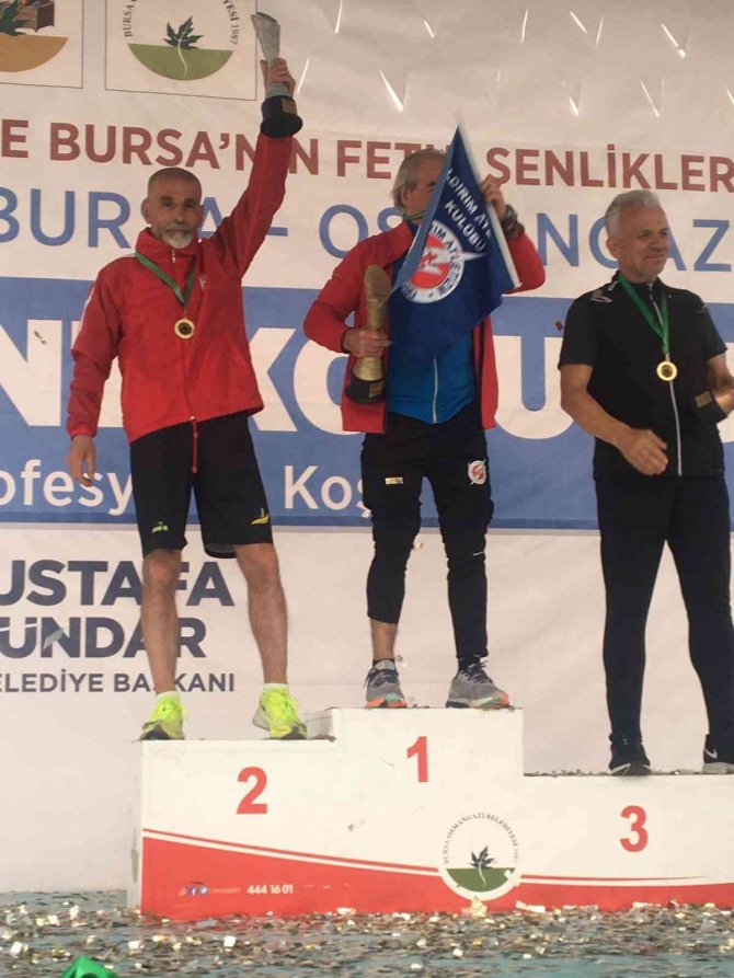 62’lik Atlet Yarı Maratona Damga Vurdu