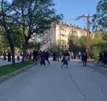 Adıyaman’da İki Grup Arasında Taşlı Sopalı Kavga: 1 Yaralı